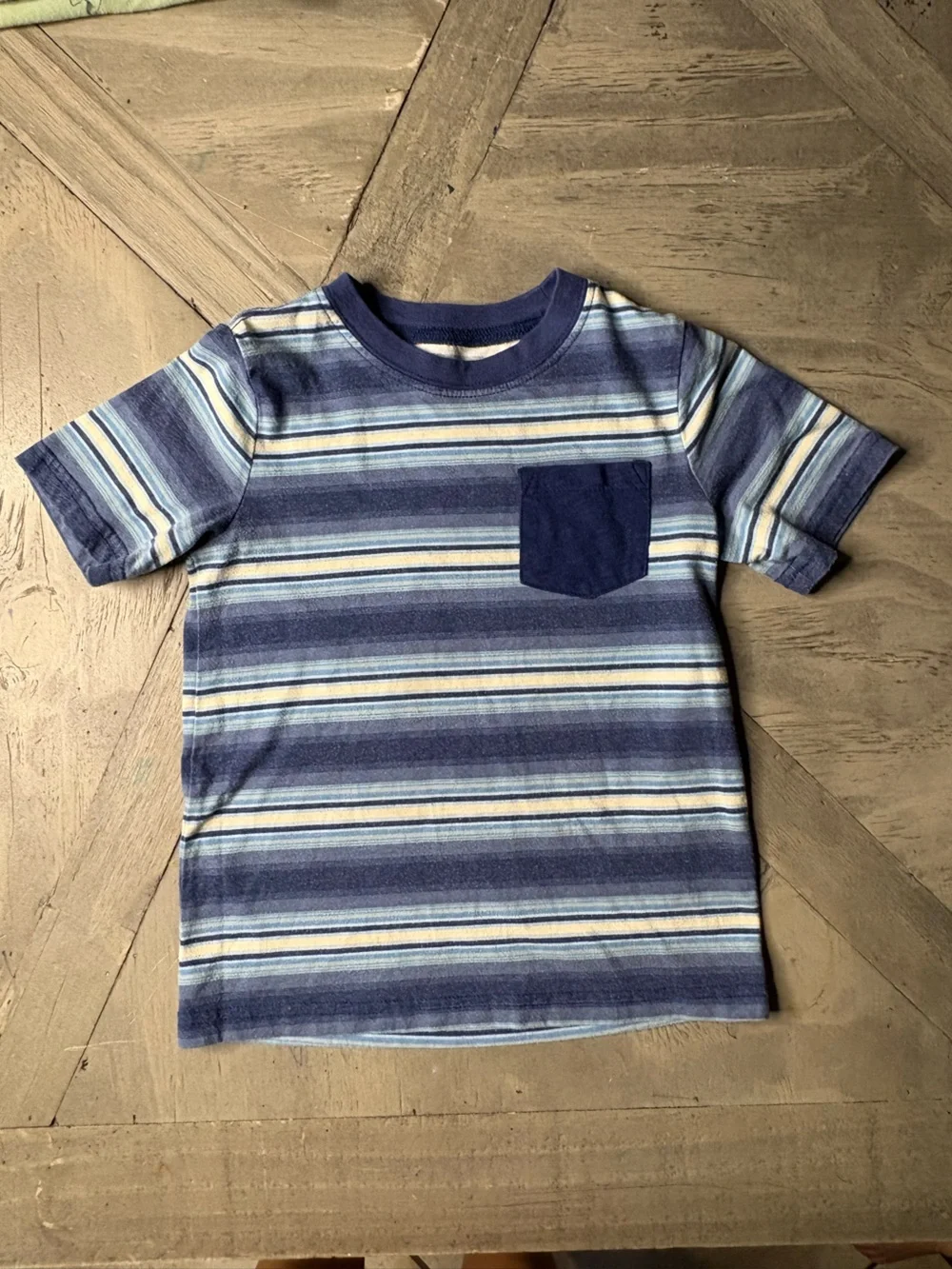 OshKosh B'gosh Blue Striped Short Sleeve Pocket Tee